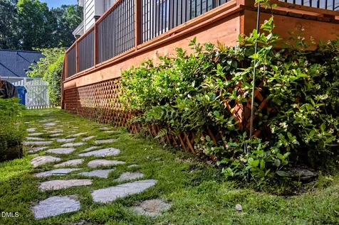 124 Legacy Lane Durham NC 27713