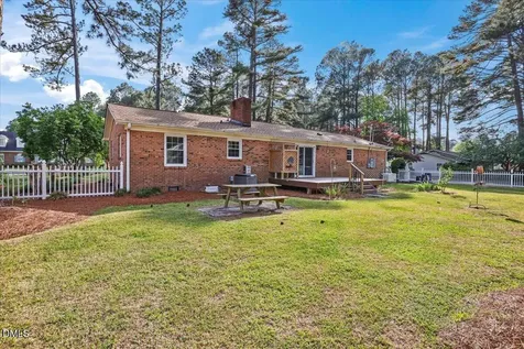 101 E Wilson Street Smithfield NC 27577