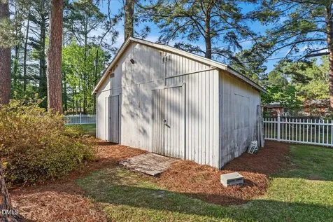 101 E Wilson Street Smithfield NC 27577