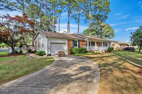 101 E Wilson Street Smithfield NC 27577