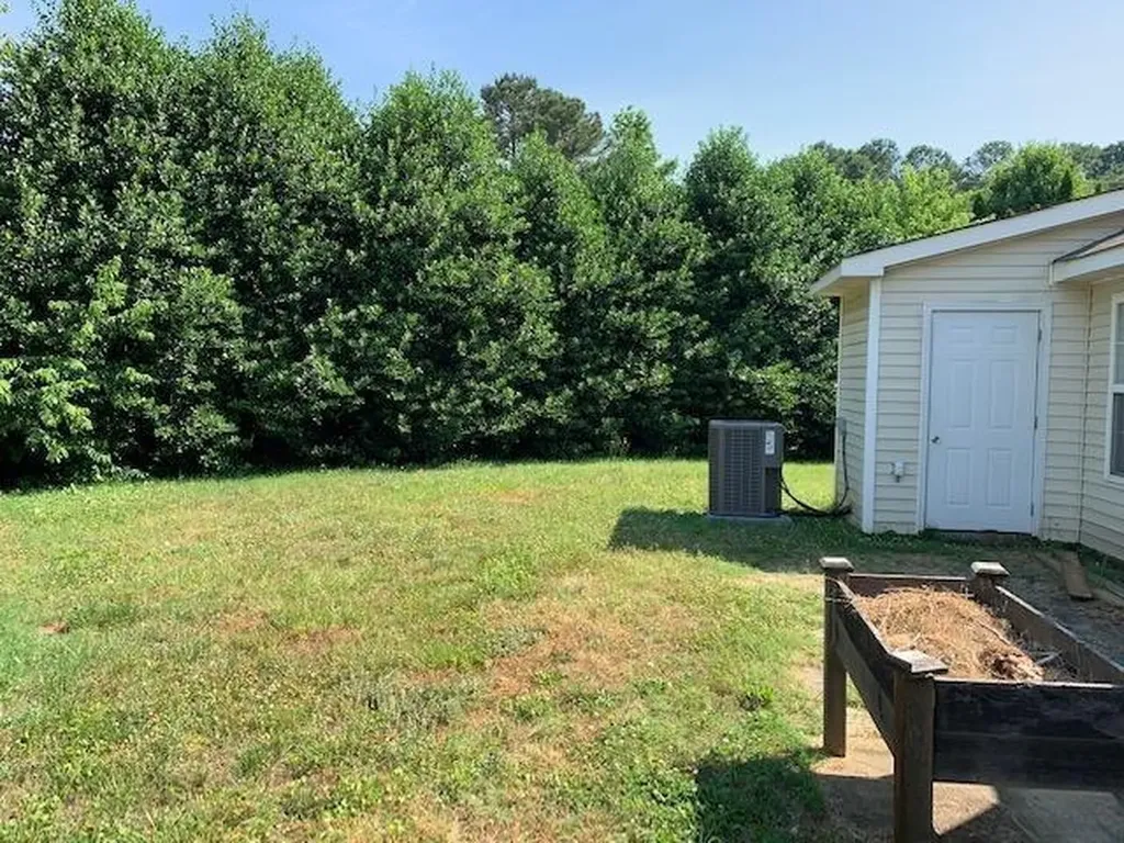 100 Holly Mountain Road Holly Springs NC 27540