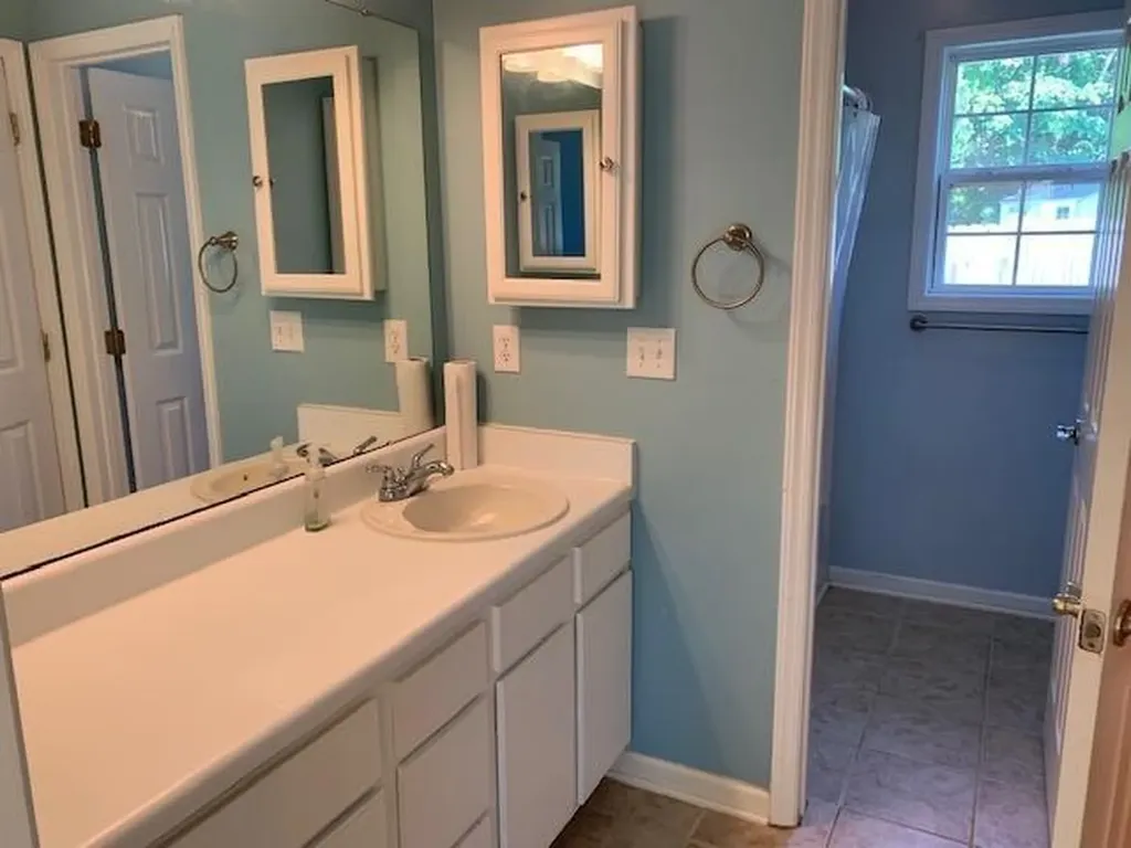 100 Holly Mountain Road Holly Springs NC 27540