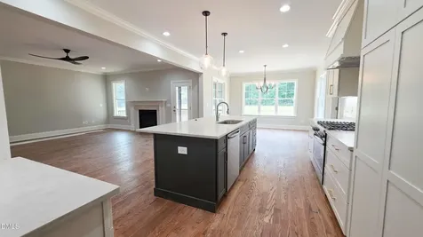 20 White Deer Lane Youngsville NC 27596