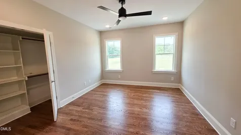 20 White Deer Lane Youngsville NC 27596