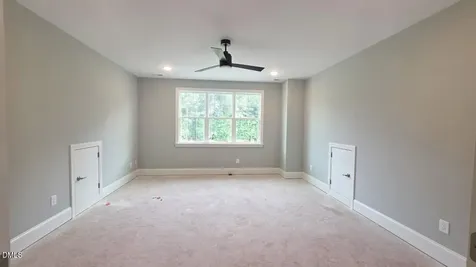 20 White Deer Lane Youngsville NC 27596
