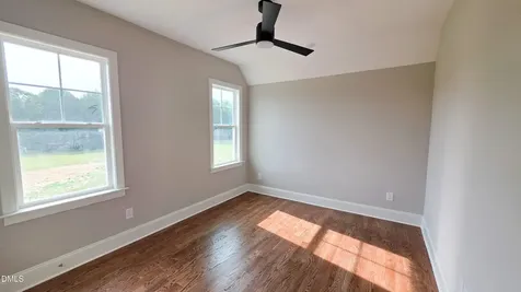 20 White Deer Lane Youngsville NC 27596