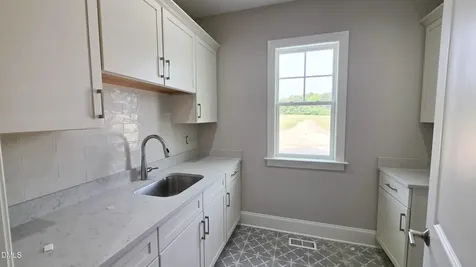 20 White Deer Lane Youngsville NC 27596