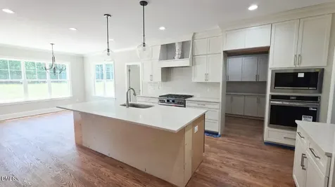 20 White Deer Lane Youngsville NC 27596