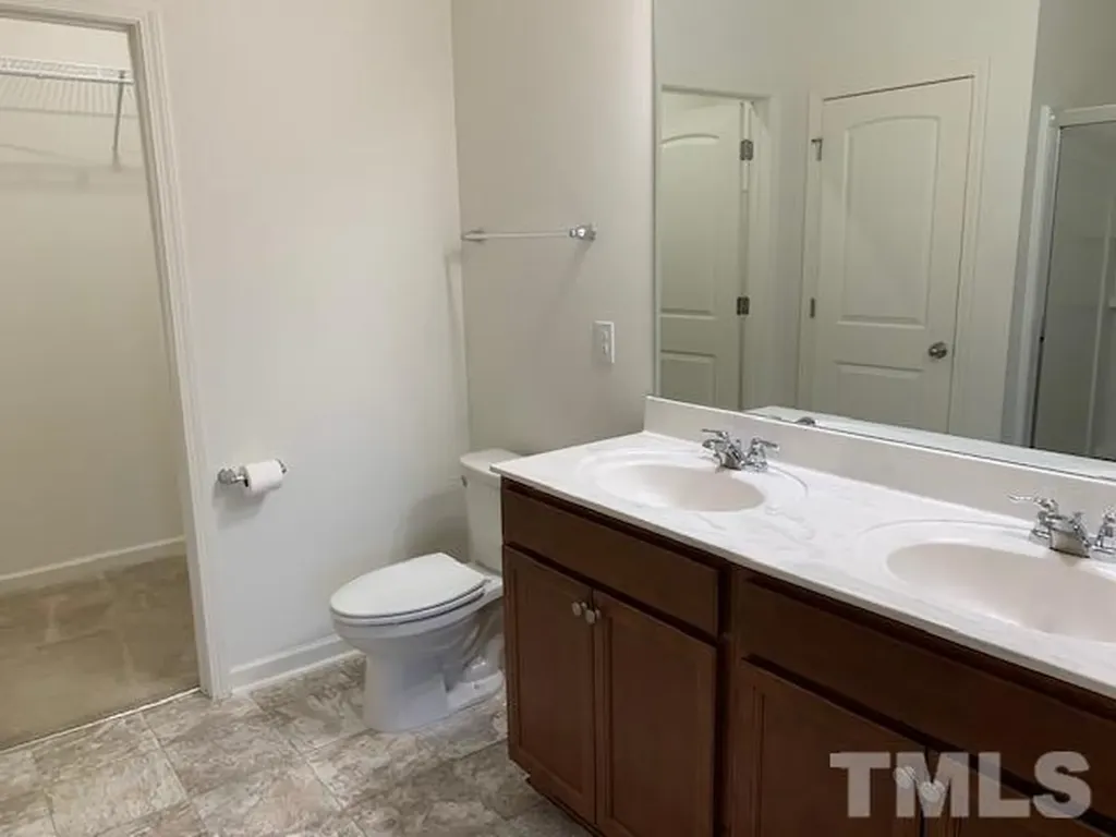 1149 Noor Lane Fuquay Varina NC 27526