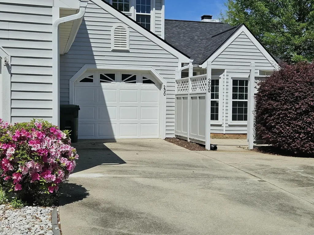 200 Lakewater Cary NC 27511