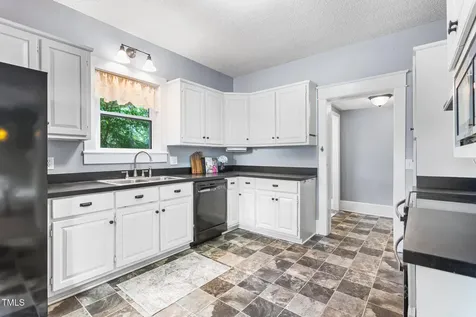 104 E Wilson Street Mebane NC 27302