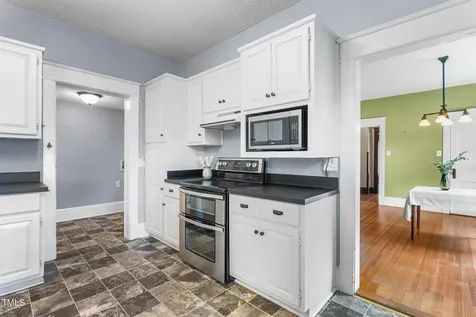 104 E Wilson Street Mebane NC 27302