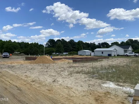 9643 Hinnant-edgerton Road Kenly NC 27542
