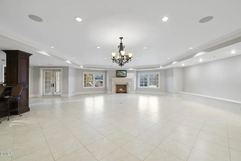 1404 Barony Lake Way Raleigh NC 27614