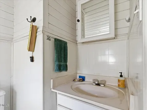 2929 Seaforth Road Pittsboro NC 27312