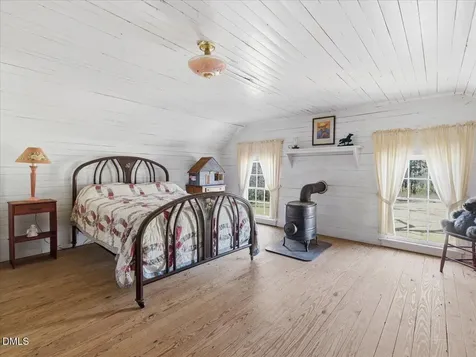 2929 Seaforth Road Pittsboro NC 27312