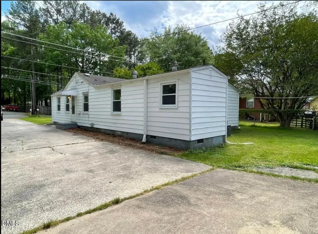 2714 Fawn Avenue Durham NC 27705