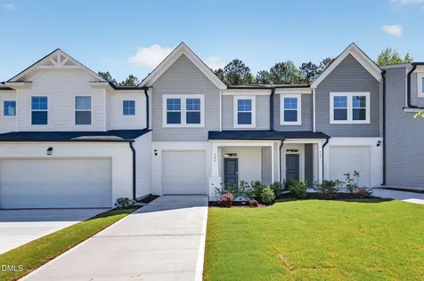584 Barrington Row Avenue Zebulon NC 27597