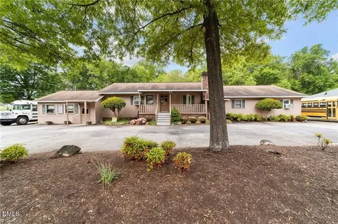 1501 Upland Drive Greensboro NC 27405