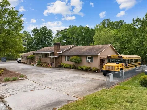 1501 Upland Drive Greensboro NC 27405
