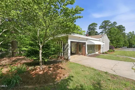 1504 Overbrook Road Burlington NC 27215