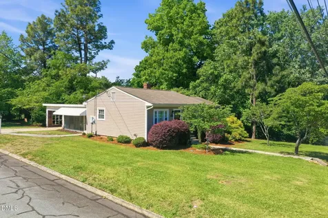 1504 Overbrook Road Burlington NC 27215