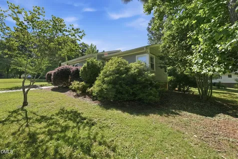 1504 Overbrook Road Burlington NC 27215