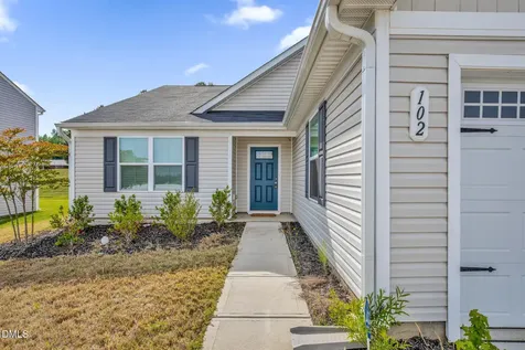 102 Fairfield Grove Court Sanford NC 27330