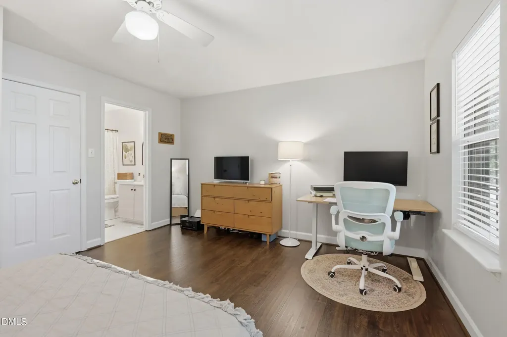 411 Summerwalk Circle Chapel Hill NC 27517