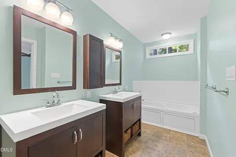 114 Cambrian Way Cary NC 27511