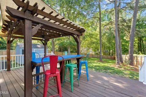 114 Cambrian Way Cary NC 27511