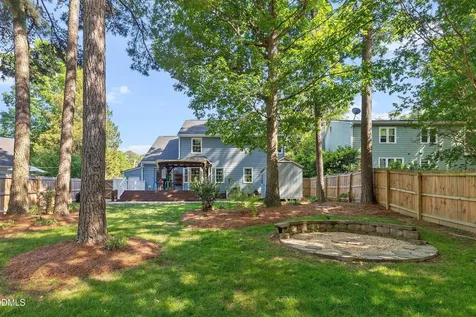 114 Cambrian Way Cary NC 27511