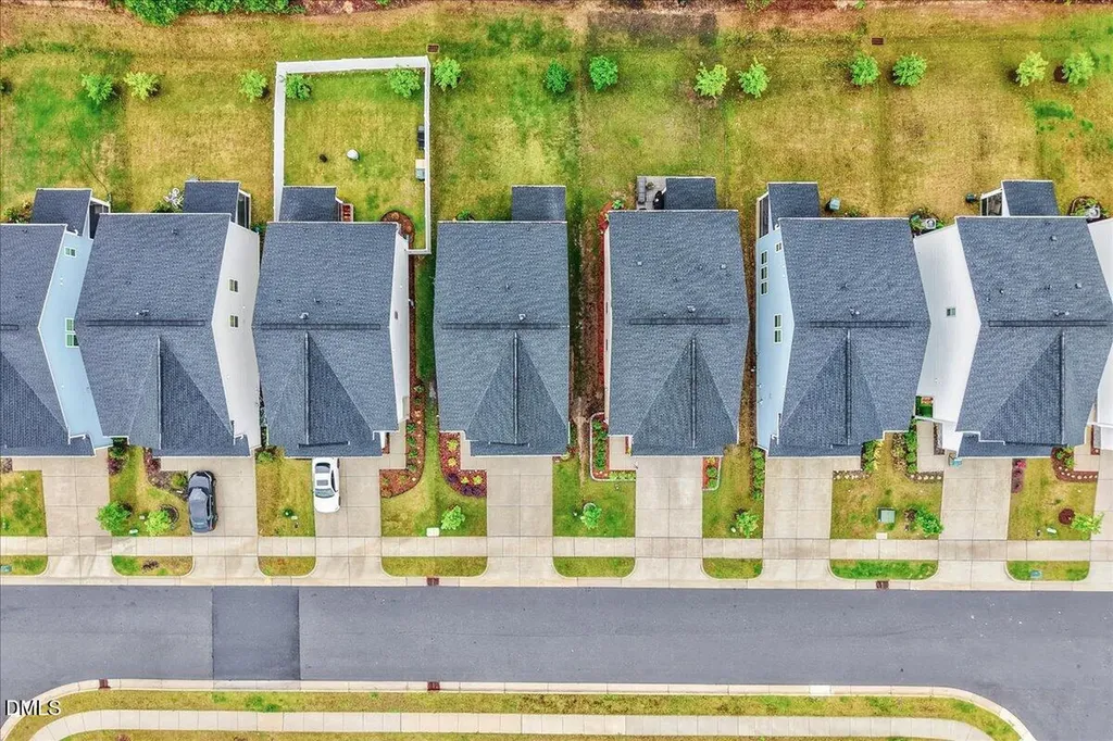 300 Garden Vine Trail Raleigh NC 27610