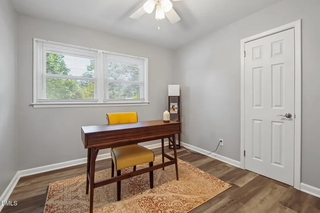 829 Greenwich Street Raleigh NC 27610