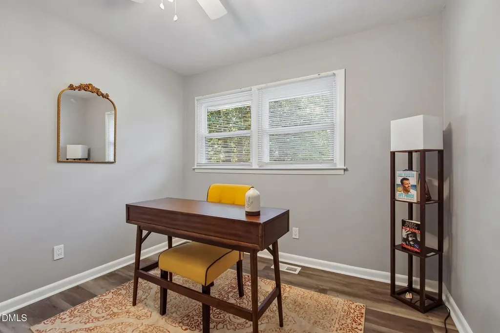 829 Greenwich Street Raleigh NC 27610