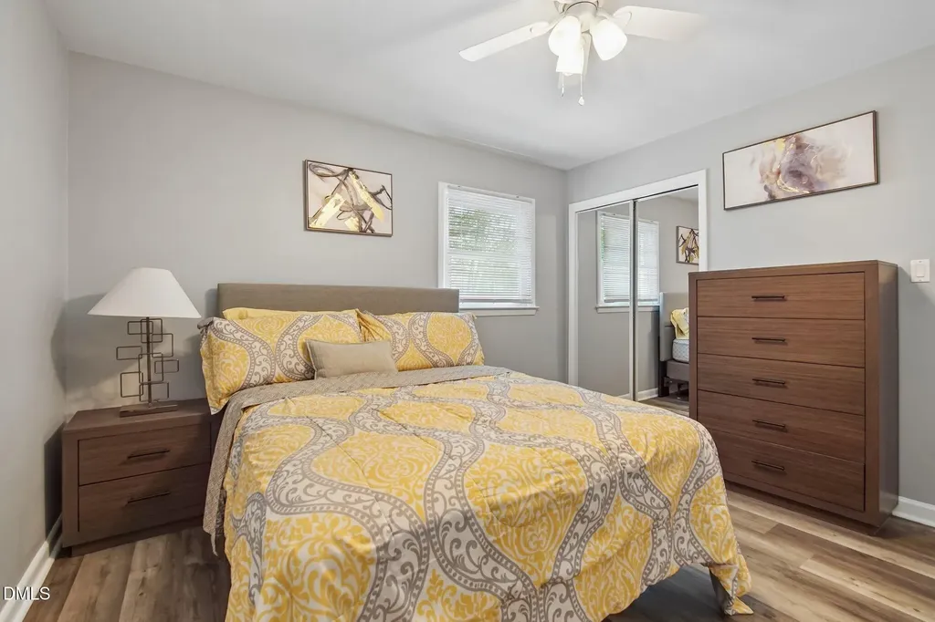 829 Greenwich Street Raleigh NC 27610