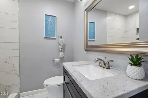 829 Greenwich Street Raleigh NC 27610