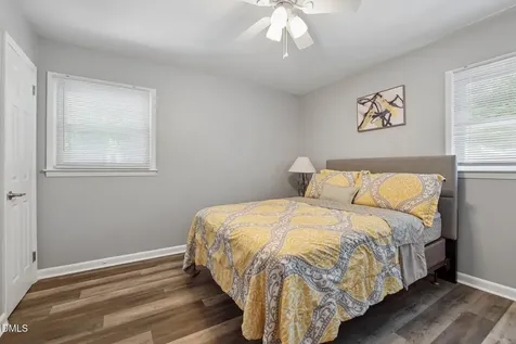 829 Greenwich Street Raleigh NC 27610