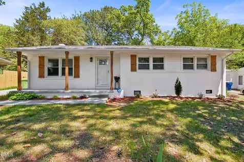 829 Greenwich Street Raleigh NC 27610