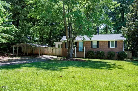 2413 Dover Street Sanford NC 27330