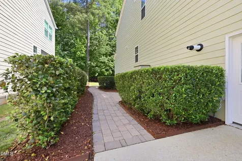 1637 Salem Village Drive Apex NC 27502