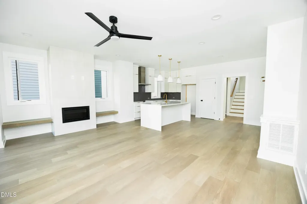 209 Woodsborough Place Raleigh NC 27601