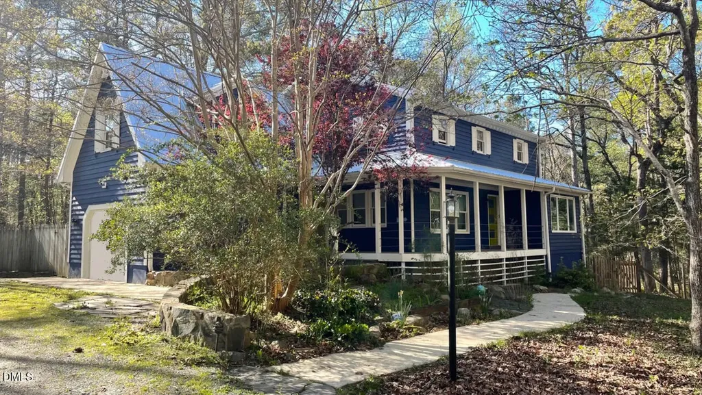 3212 Twin Streams Road Chapel Hill NC 27516