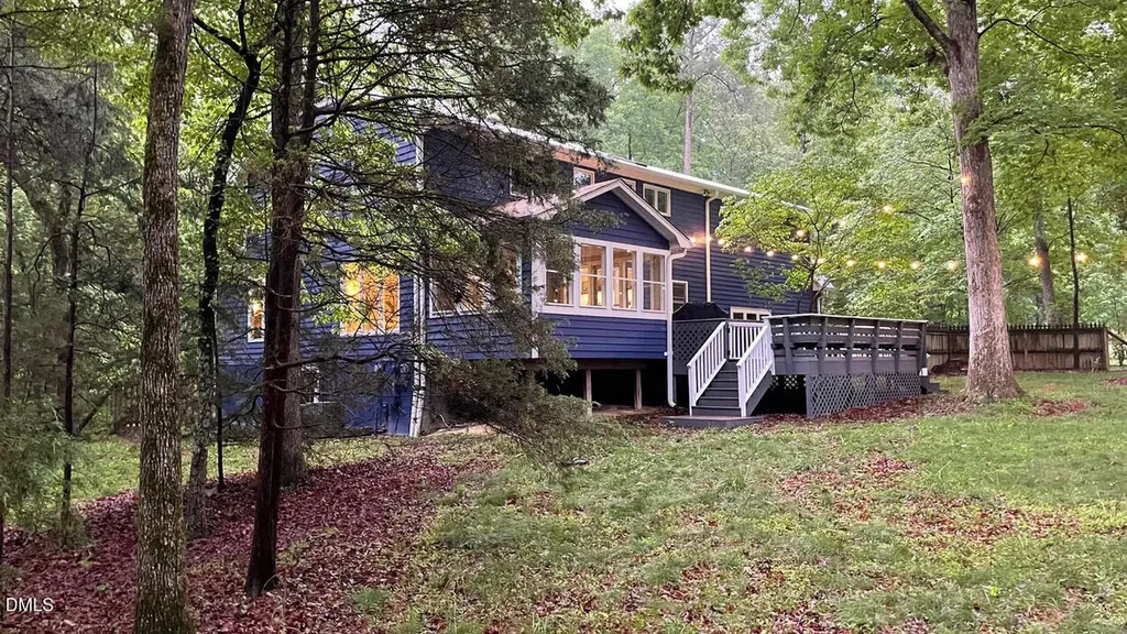3212 Twin Streams Road Chapel Hill NC 27516