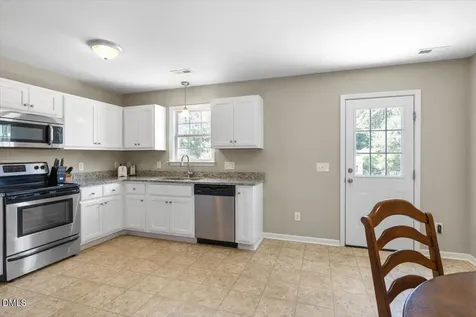 292 Critcher Farm Lane Benson NC 27504
