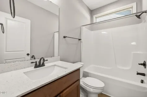 60 Altimont Street Smithfield NC 27577