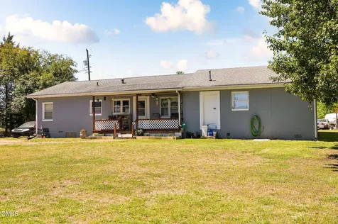 432 E Old Glencoe Road Burlington NC 27217