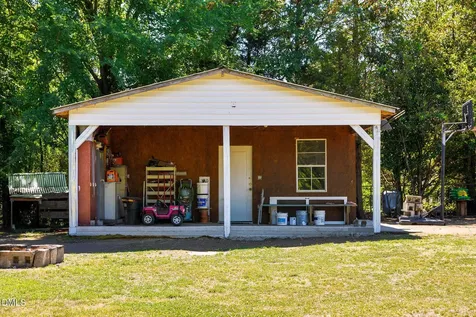432 E Old Glencoe Road Burlington NC 27217