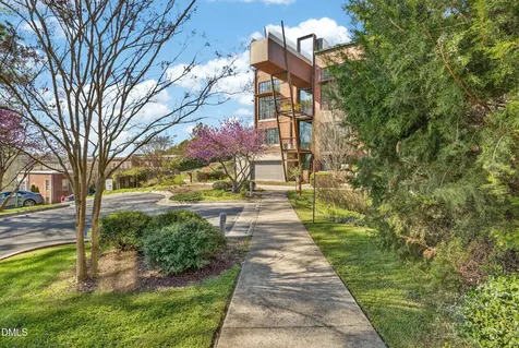 1880 Sissipahaw Way Saxapahaw NC 27340