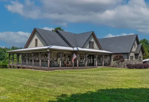 1641 Nc Highway 96 Franklinton NC 27525